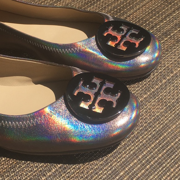 Tory Burch Minnie packable flat hologram gunmetal - Picture 8 of 8
